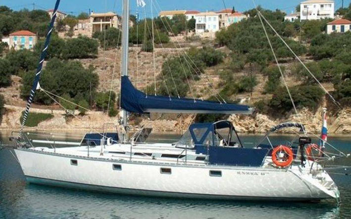 Barca a vela Jeanneau Sun Mugic 44  arcipelago toscano