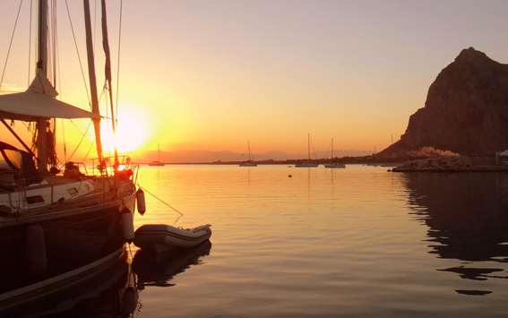 Crociera Isole Eolie in catamarano barca a vela