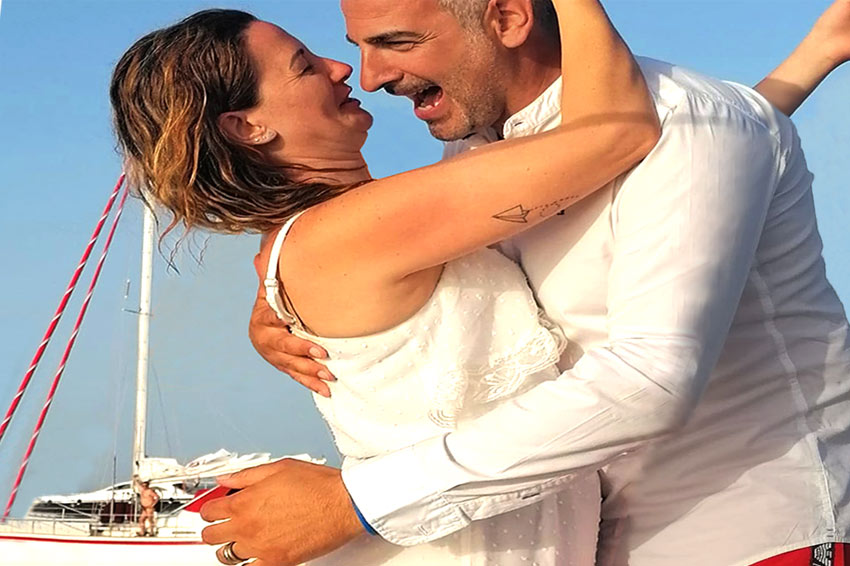 Anniversario nozze matrimonio in barca vela catamarano caicco